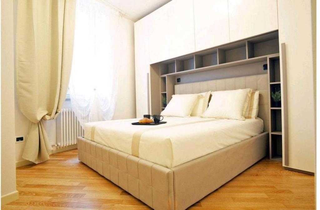 Ventuno - Modern Apartment - Country & Lake Ловере Экстерьер фото